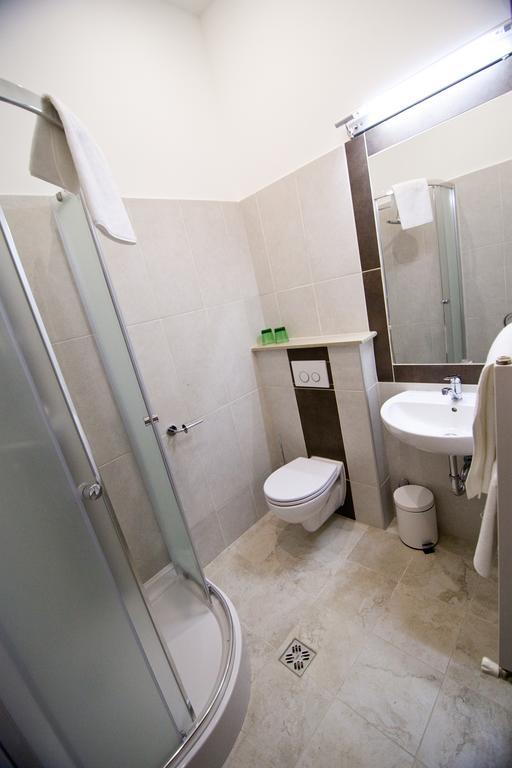 Sasone Rooms Будапеща Екстериор снимка