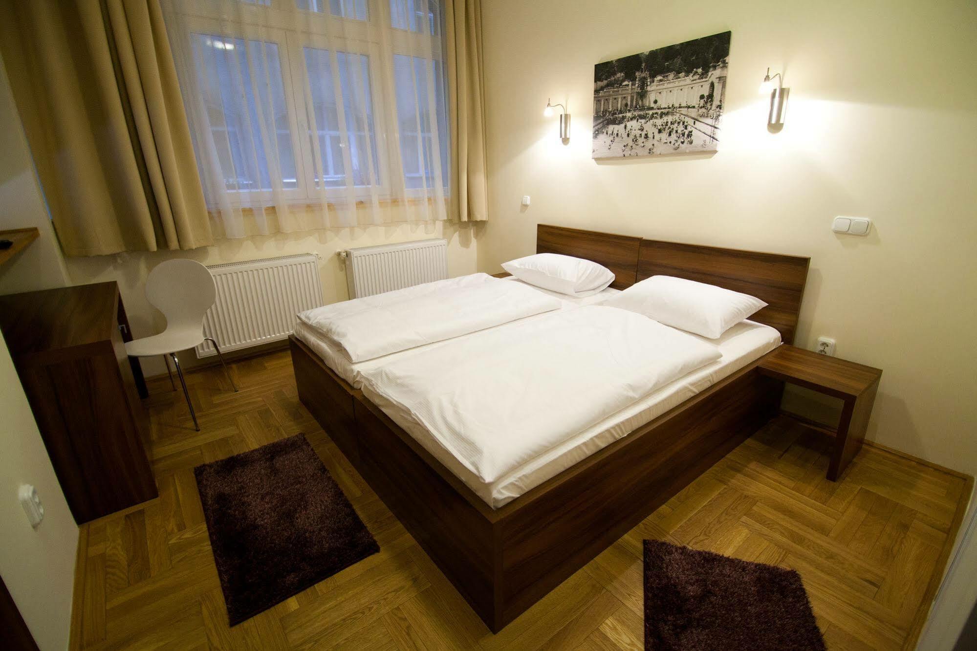 Sasone Rooms Будапеща Екстериор снимка