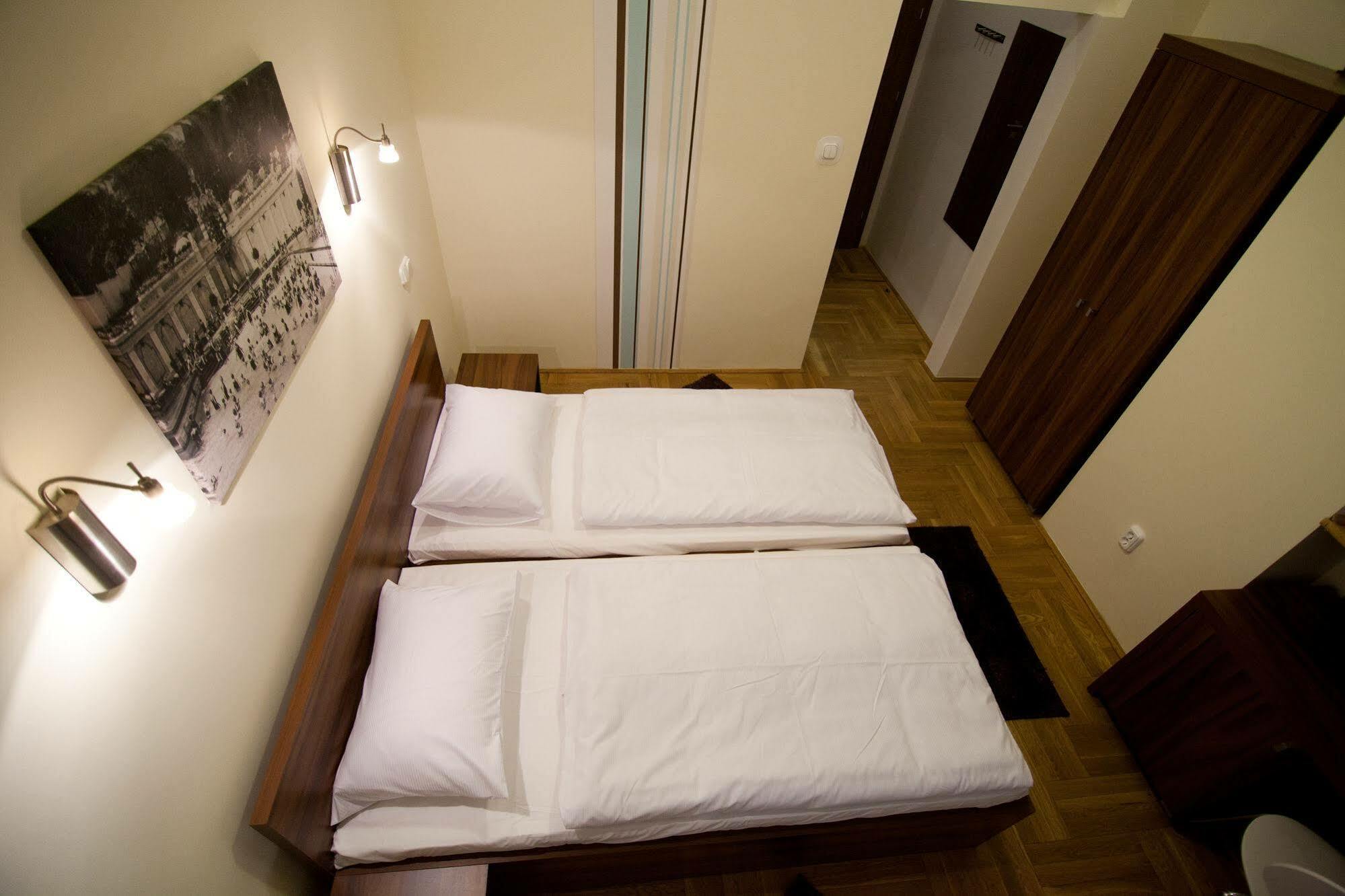 Sasone Rooms Будапеща Екстериор снимка
