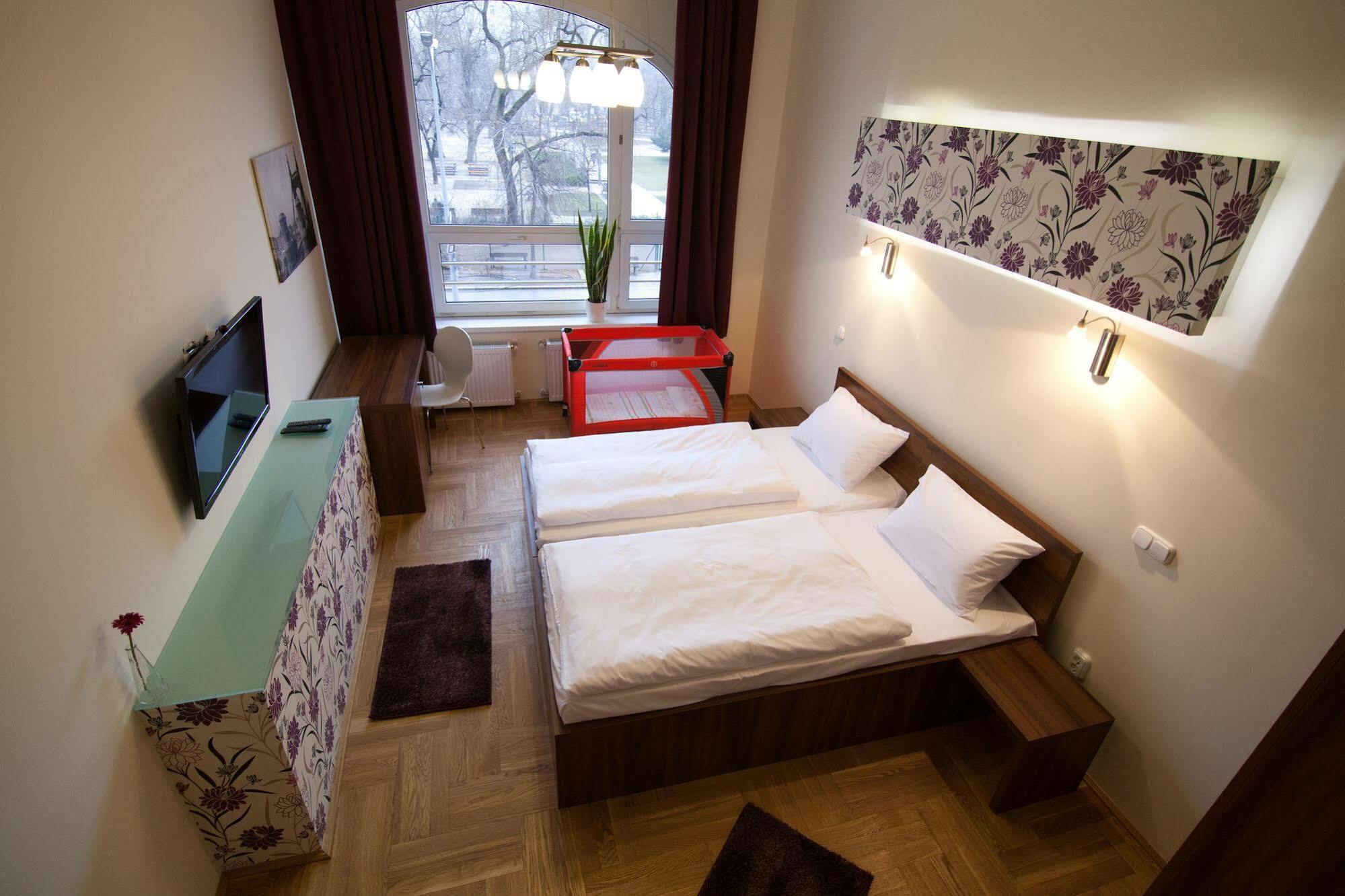 Sasone Rooms Будапеща Екстериор снимка