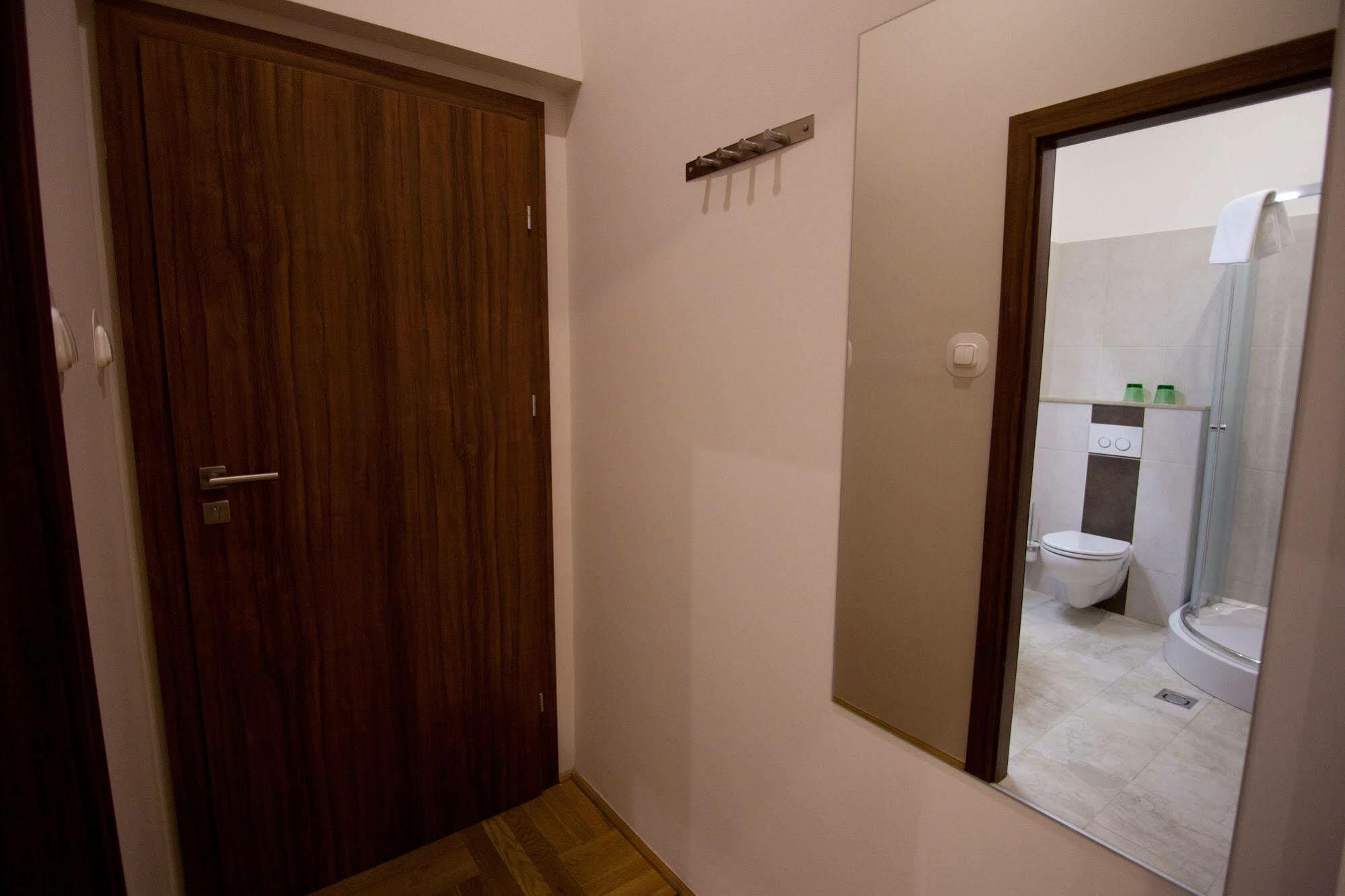 Sasone Rooms Будапеща Екстериор снимка
